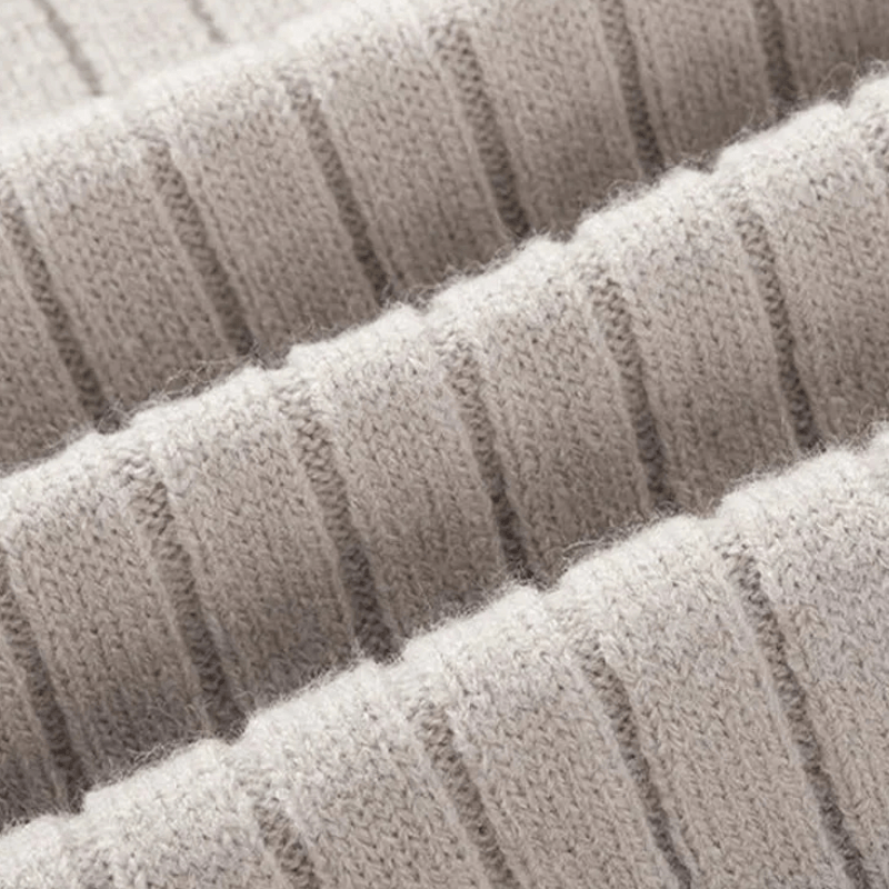 Rafael – Elegant half-zip knitted sweater with standing collar for stylish comfort