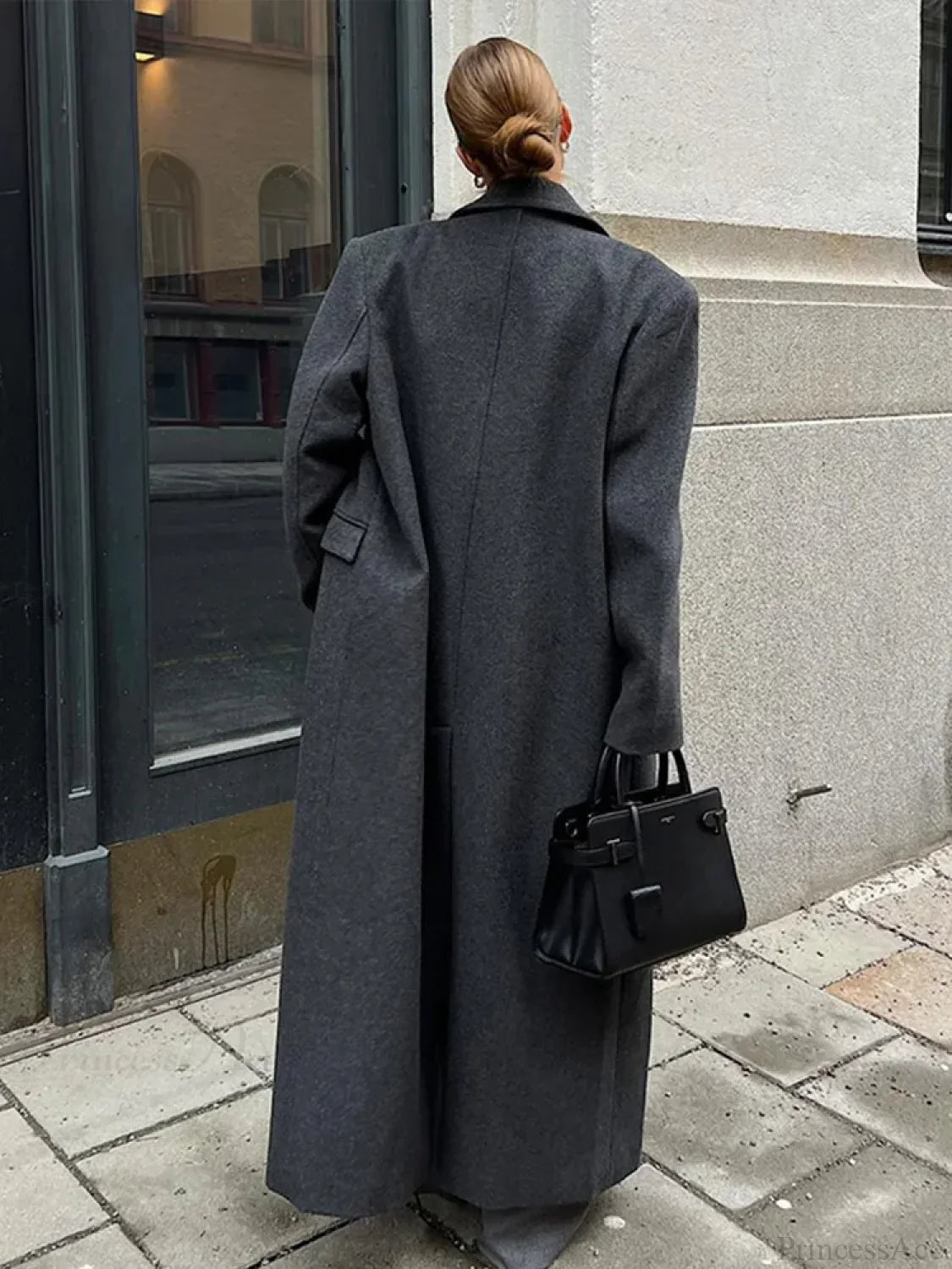 Double-breasted ribbed wool coat