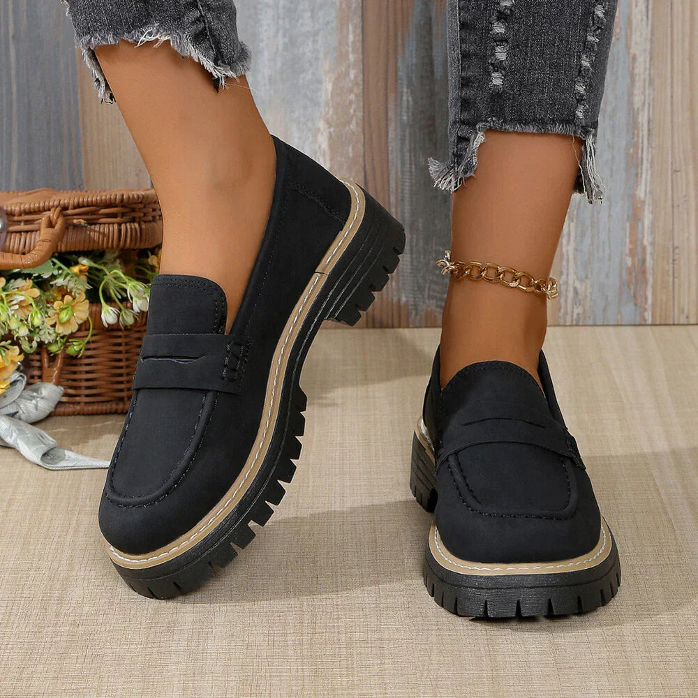 Cloud-Soft Slip-On Moccasins — Effortless Comfort, Lace-Free Design