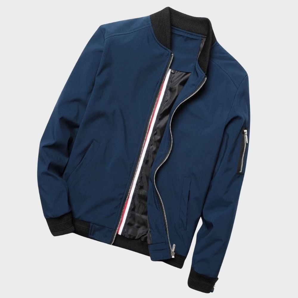 Severin – Lightweight Bomber Jacket for Trendy and Elegant Looks