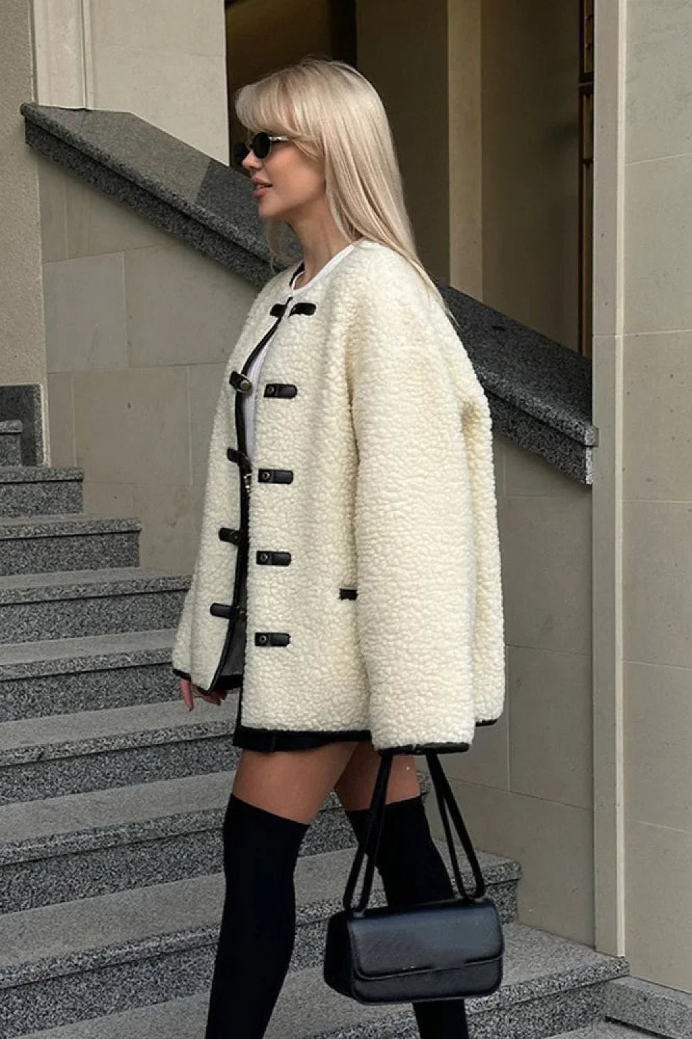 Minimalist Solid Color Coat with Horn Buttons and Sherpa Lining