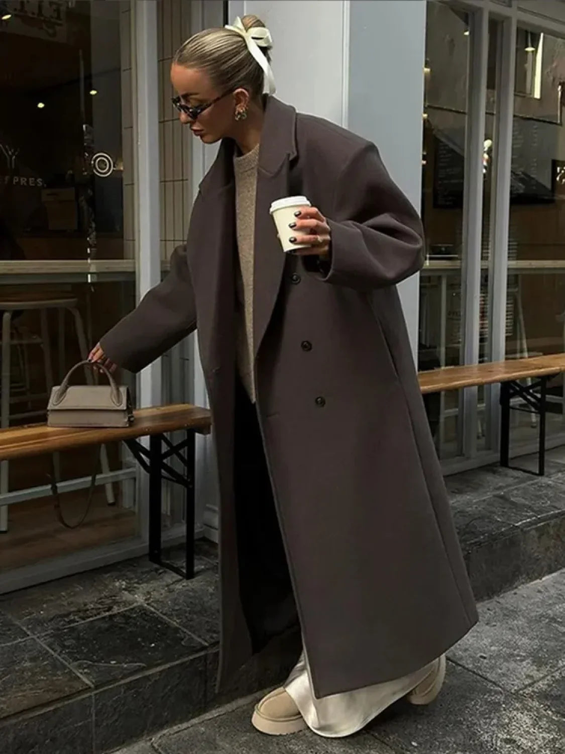 Double-Breasted Solid Raincoat with Notch Lapel for an Elegant Winter Style