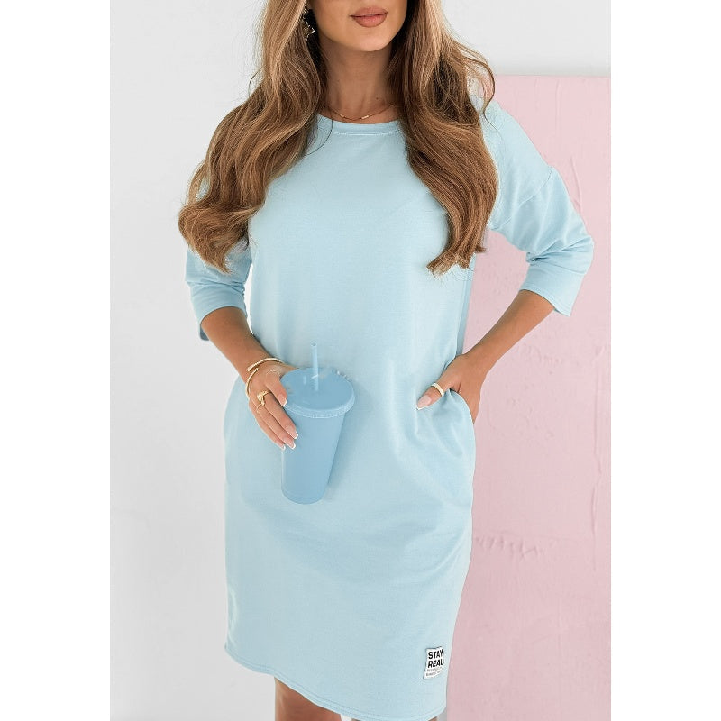 Mira Dress: Chic 3/4-Sleeve Design with Convenient Pockets