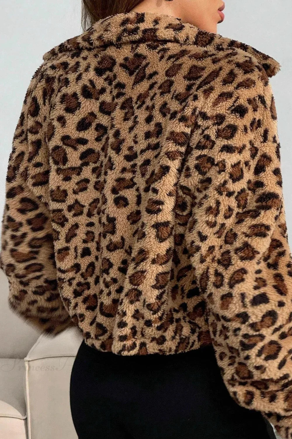Loose thickened jacket with soft and fluffy leopard print