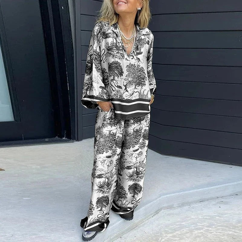 Chic Two-Piece Outfit for a Sleek and Effortless Look