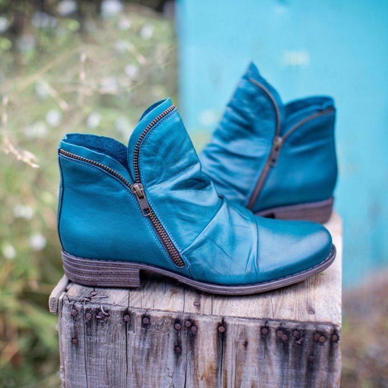 Sleek Zippered Ankle Boots for Effortless Chic
