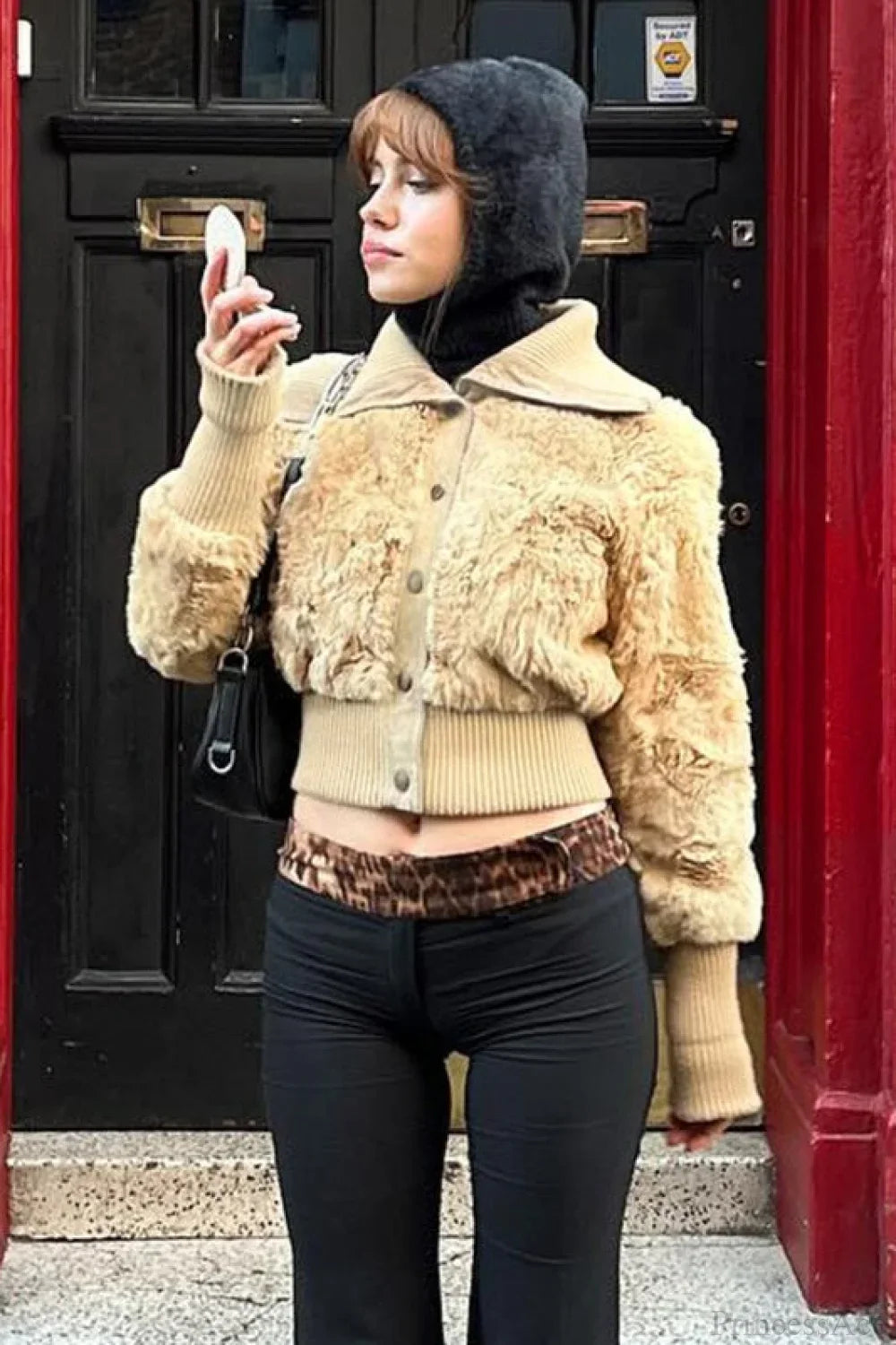 Elegant Vintage Cropped Fuzzy Coat with Wide Revers, Single-Breasted Closure, and Waist Belt
