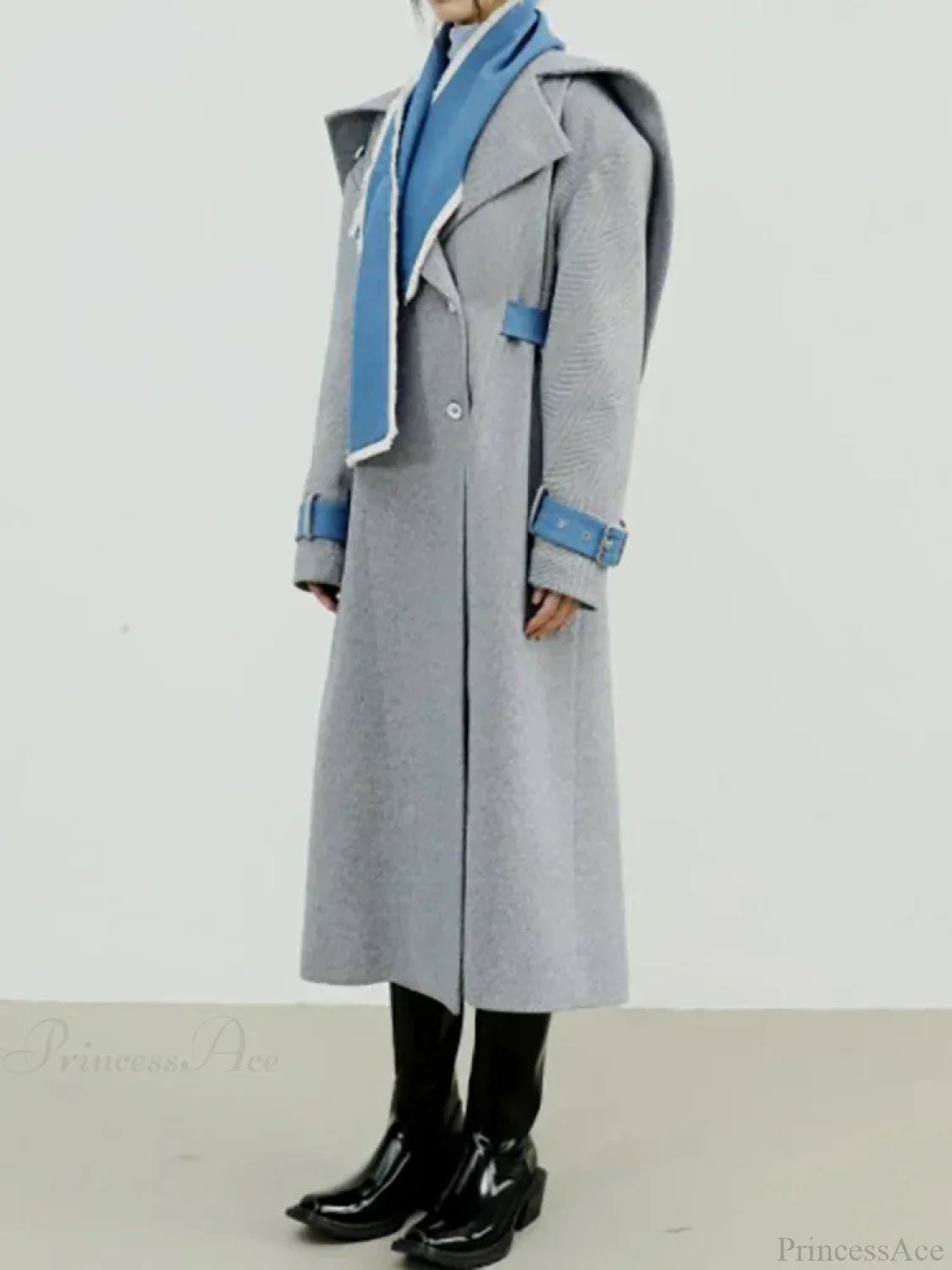 Women's Wool Coat with Removable Contrasting Detail